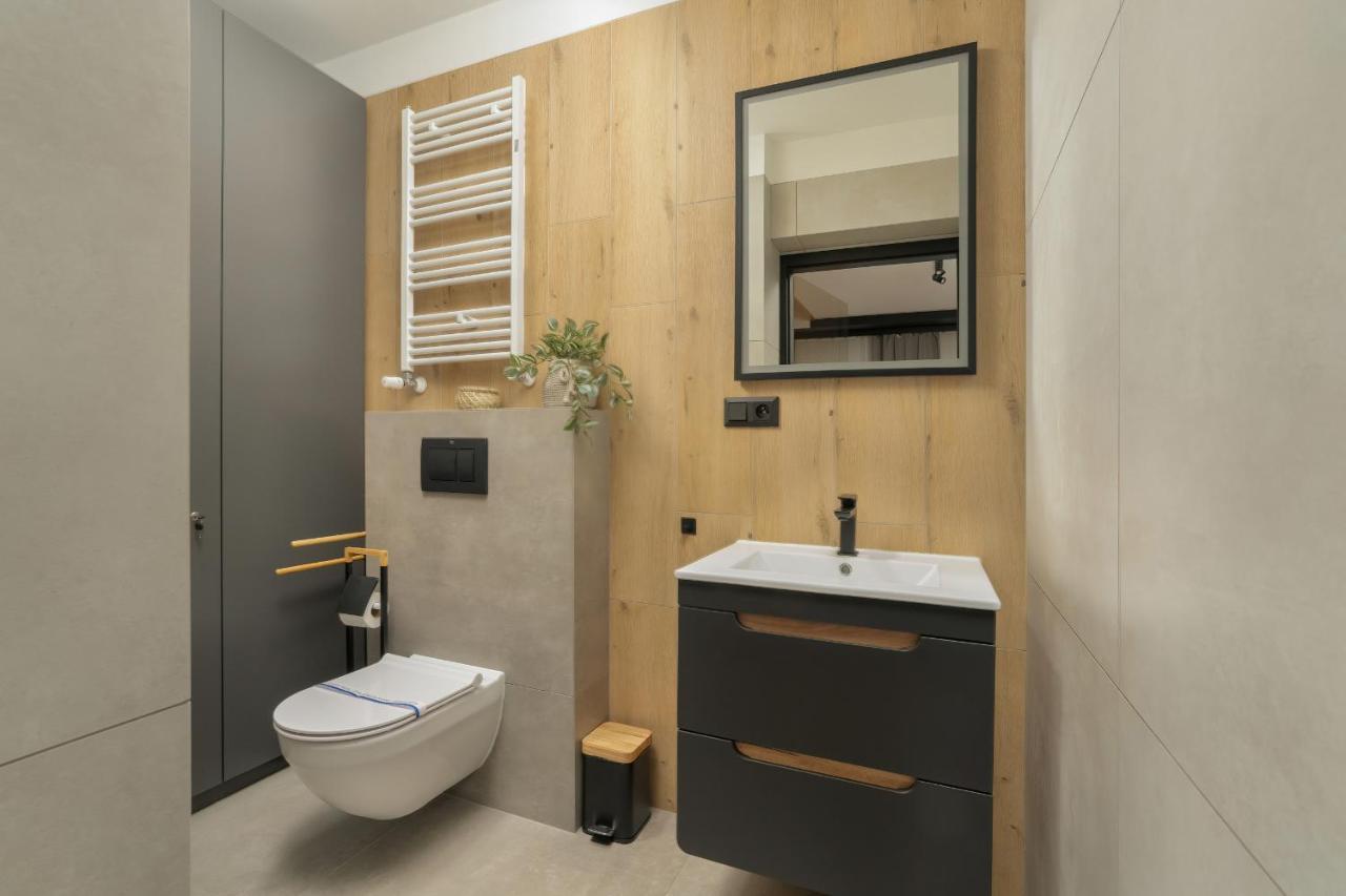 Komeda Apartment Hidden In Poznan Old Town By Noclegi Renters 외부 사진