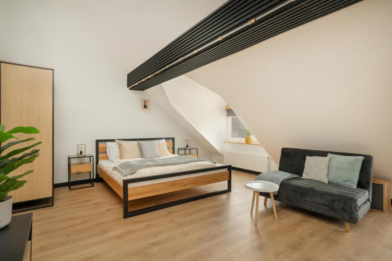 Komeda Apartment Hidden In Poznan Old Town By Noclegi Renters 외부 사진
