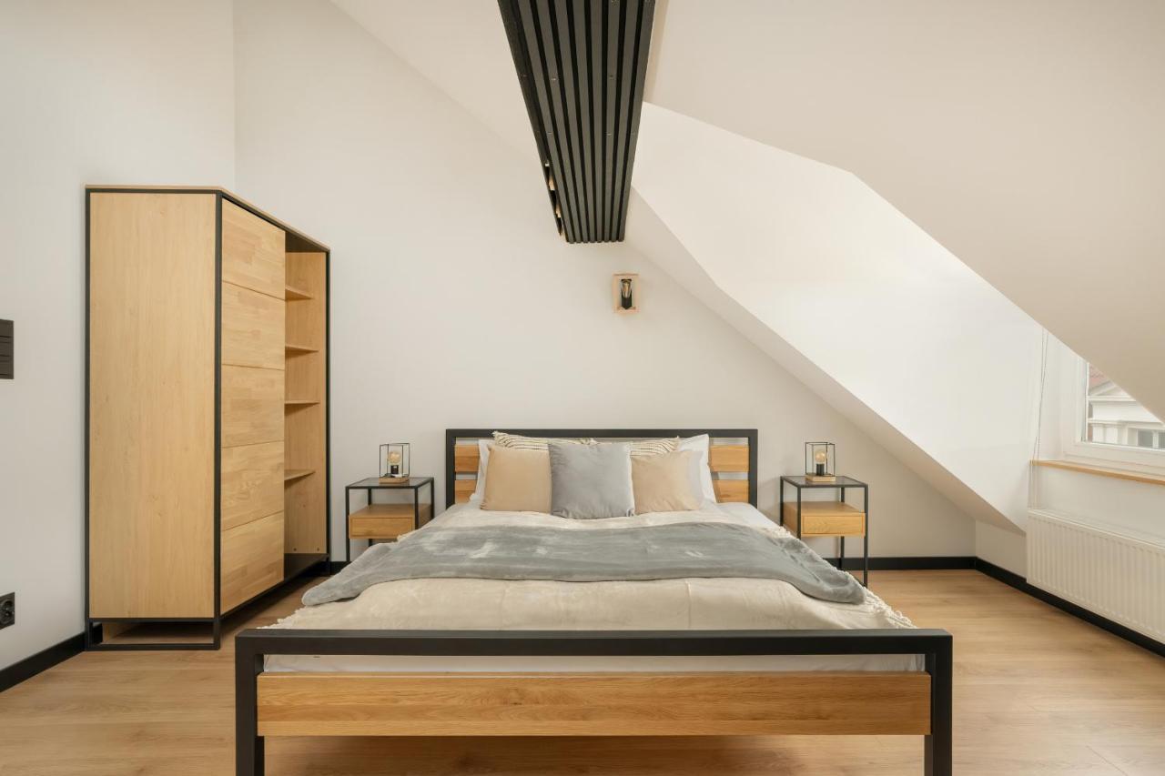 Komeda Apartment Hidden In Poznan Old Town By Noclegi Renters 외부 사진